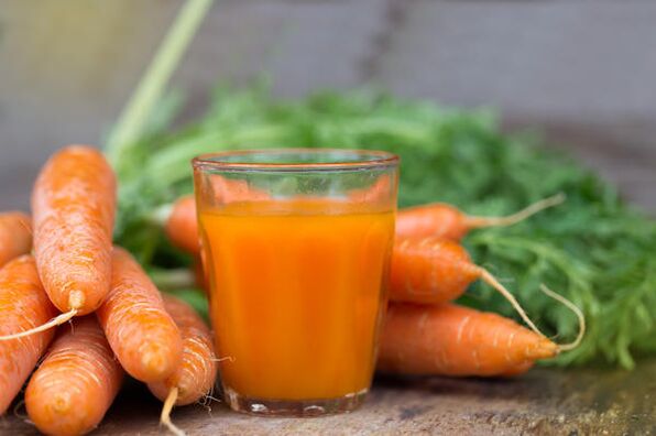 Il succo di carota utilizzato dagli uomini stimola la funzione sessuale
